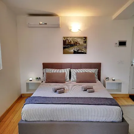 Apartment Light Blue Paradise